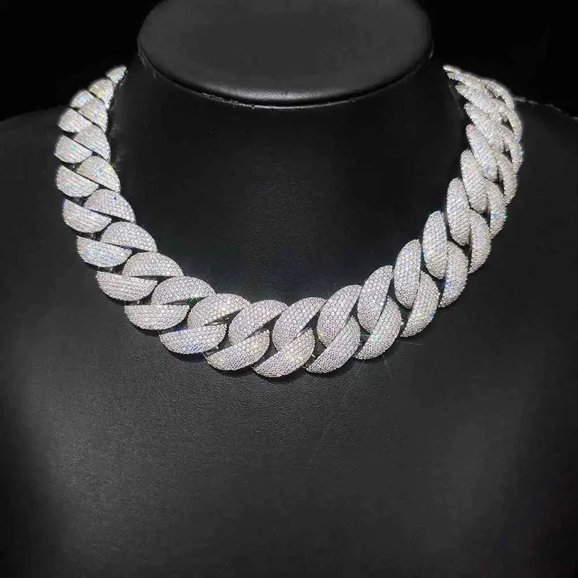 front view of the  Iced out Men's Cuban link chain necklace in silver