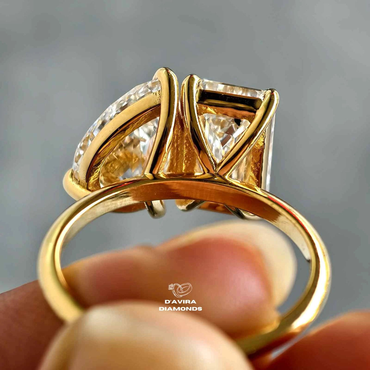 crown like setting ring