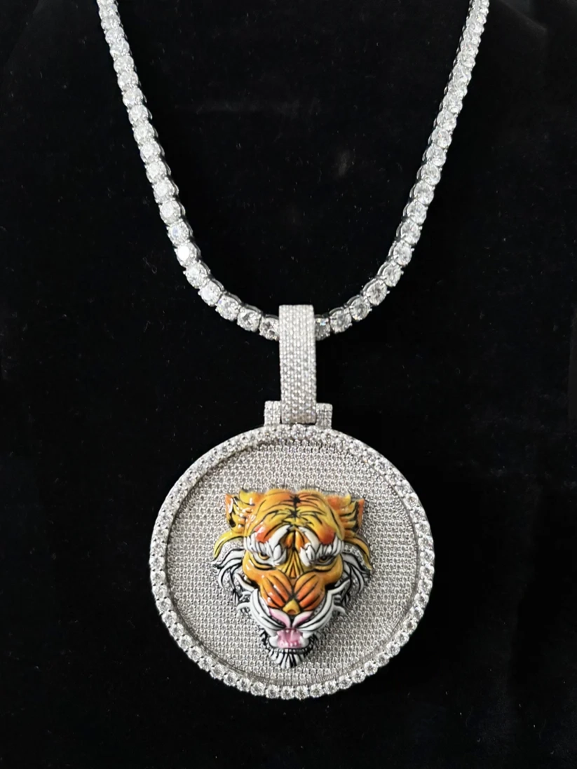 front view Round moissanite diamond tiger head hip-hop pendant necklace for men.