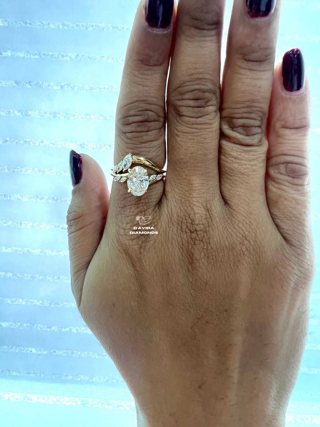 Oval Cut Nature Inspired Bridal Diamond Ring Set
