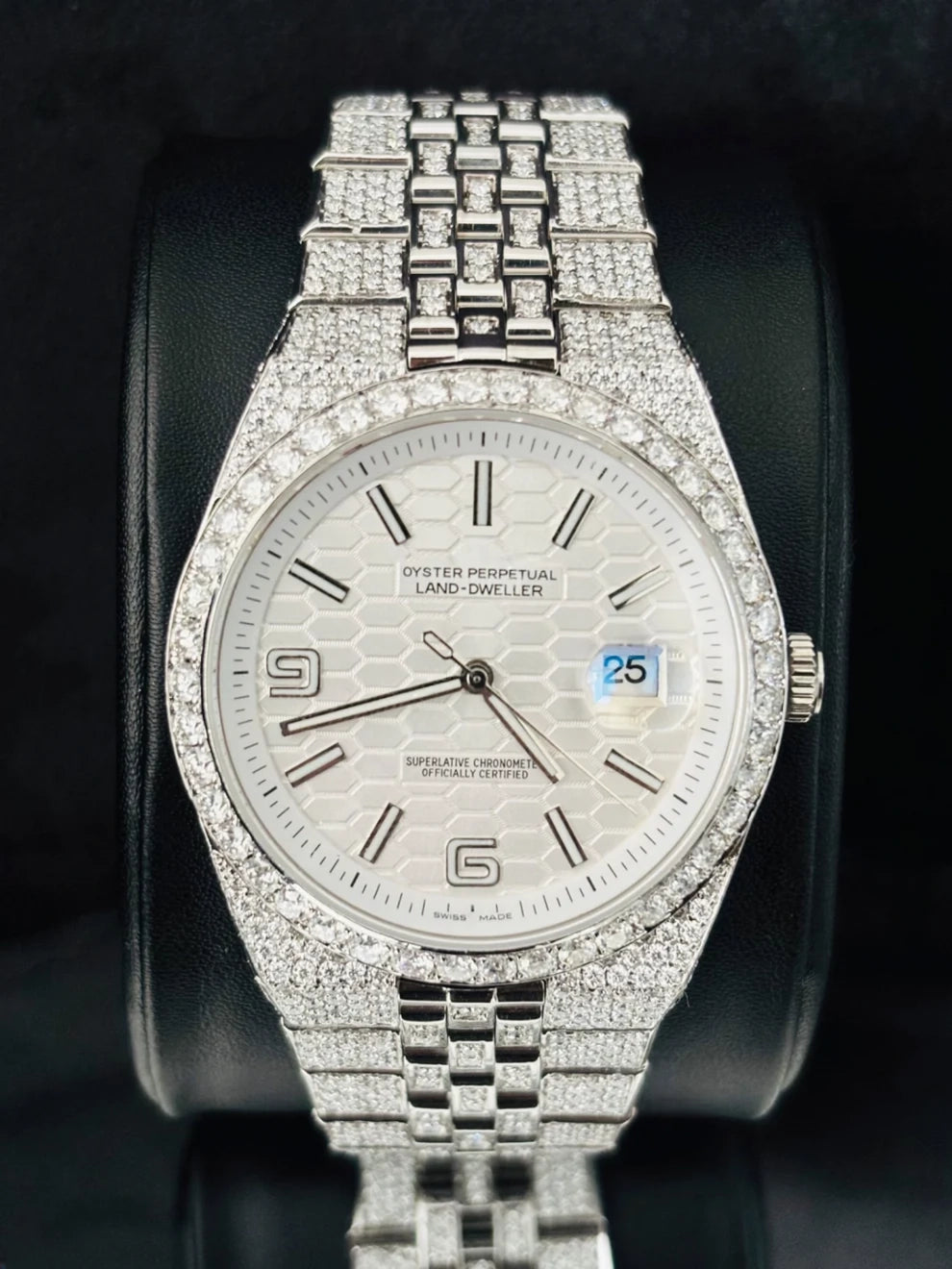 41MM Jubelie Belt White Dial Moissanite Watch