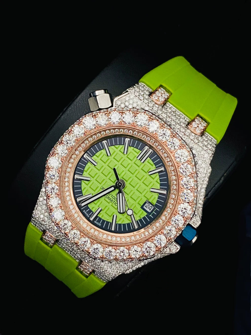 Parote Silicon Belt Round Moissanite VVS Iced Out Watch