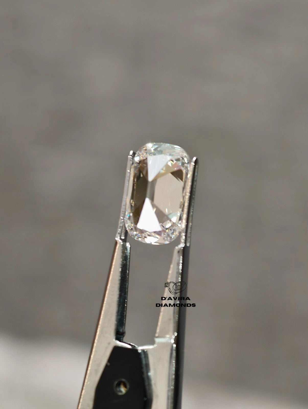 5 CT Old Mine Cushion Cut IGI Certified CVD Diamond