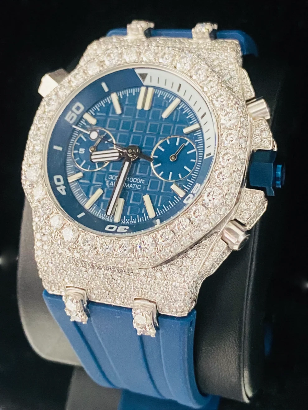 Bezel Dial Royal Blue Silicon Strap Hip Hop Moissanite Watch