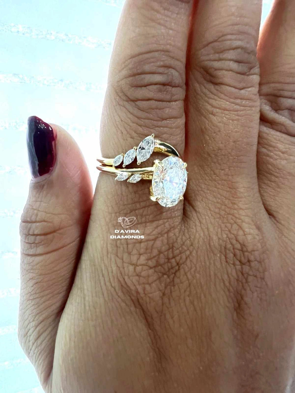 Oval Cut Nature Inspired Bridal Diamond Ring Set