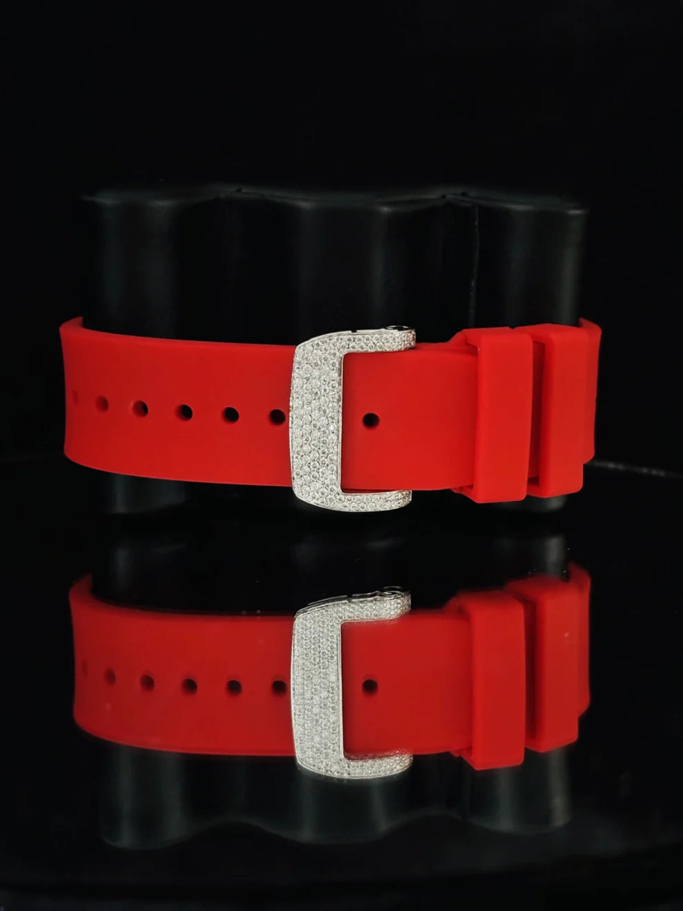 Red Silicon Ice Out Skeleton Dial Moissanite Rappers Watch