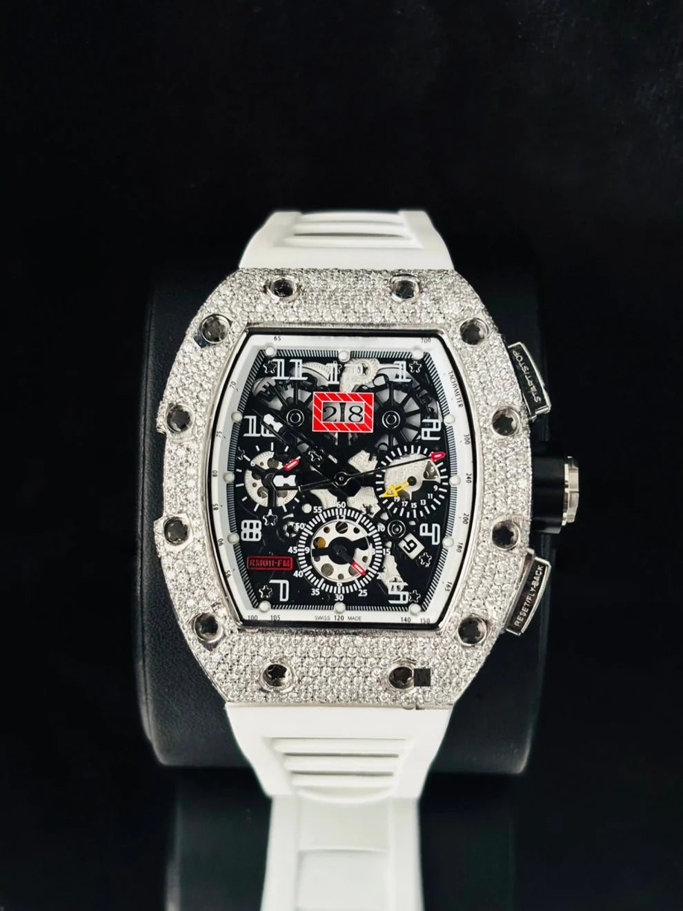 41MM White Rubber Strap Skeleton Moissanite Watch