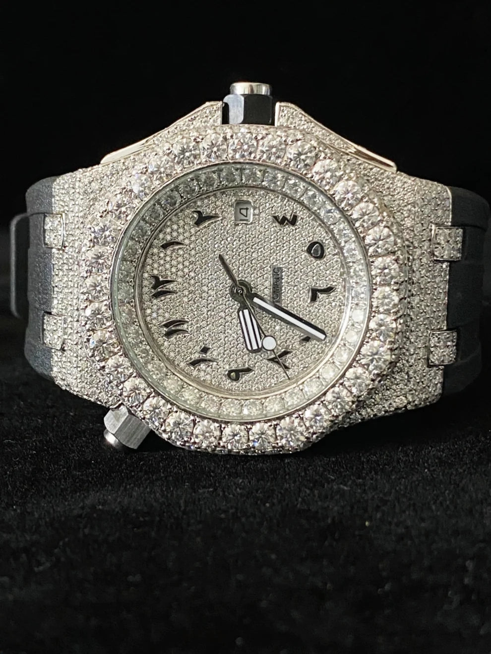 Big Round Bezel Fully White Face Dial Iced Out Moissanite Watch