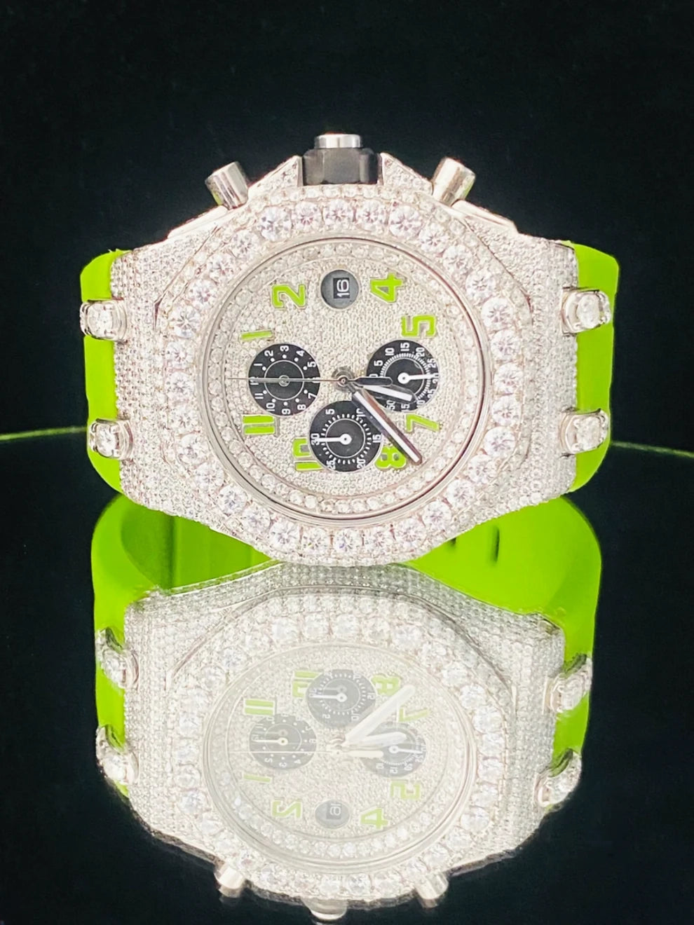 Parrot Silicon Strap Fully Face Dial Moissanite Diamond Watch