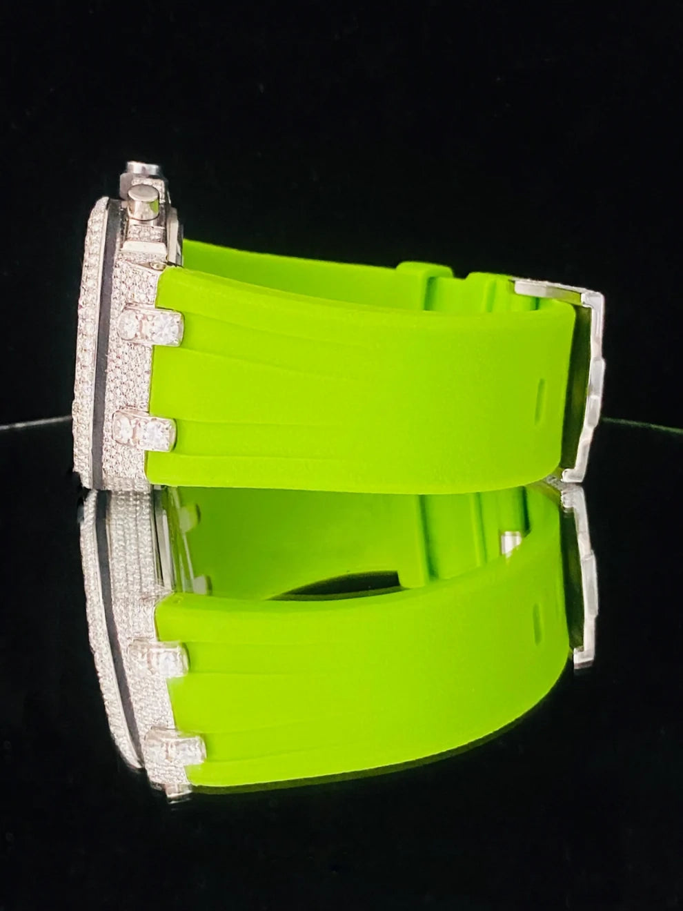 Parrot Silicon Strap Fully Face Dial Moissanite Diamond Watch