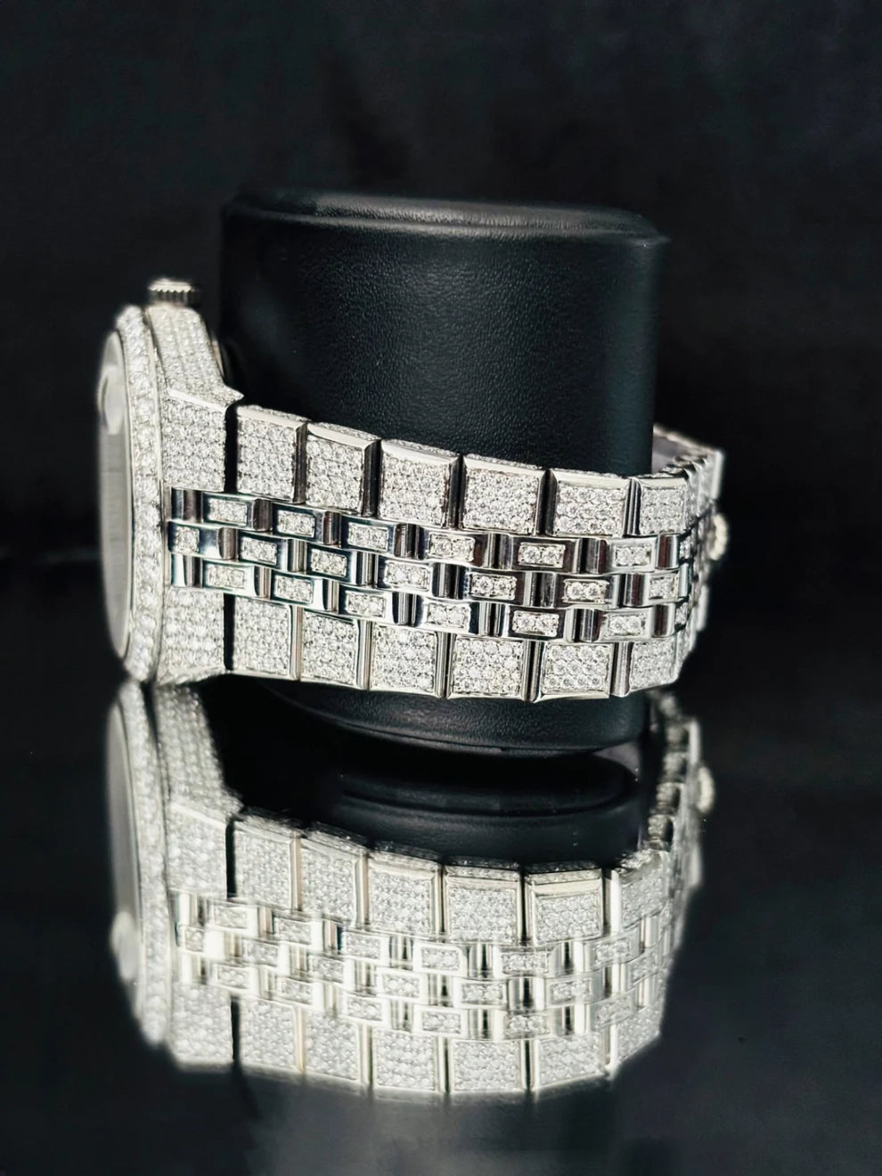 41MM Jubelie Belt White Dial Moissanite Watch