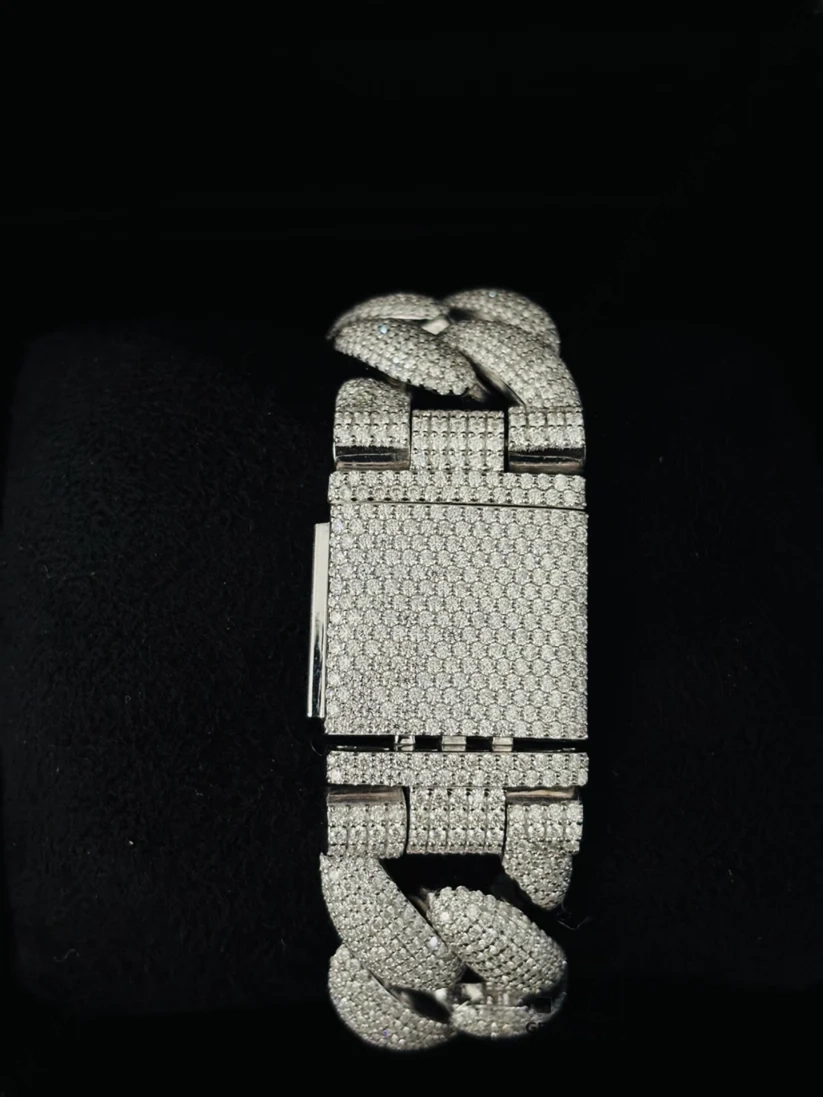 Men's sterling silver iced-out Cuban link chain bracelet
