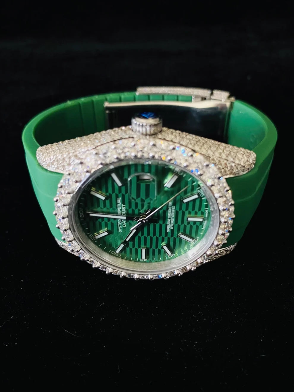 Luxury Iced Out Green Dial Automatic Moissanite Hip Hop Watch