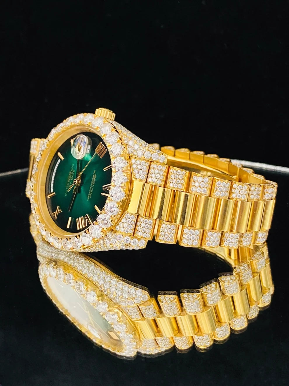 Men Luxury Green Dial Bezel Dial Real Moissanite Watch