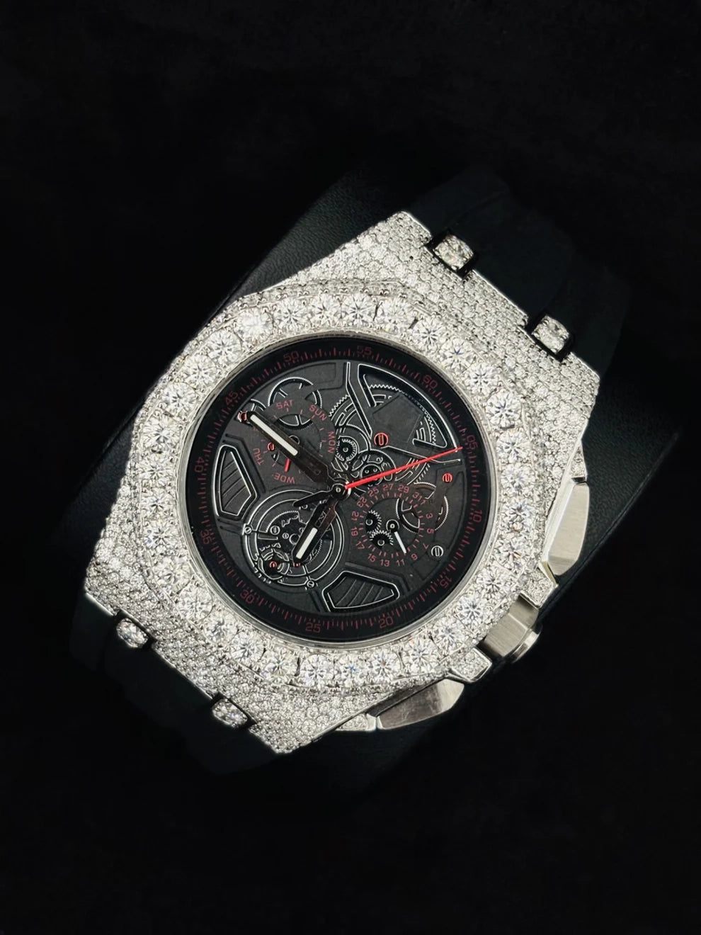 Black Rubber Strap Big Bezel Moissanite Hip Hop Watch