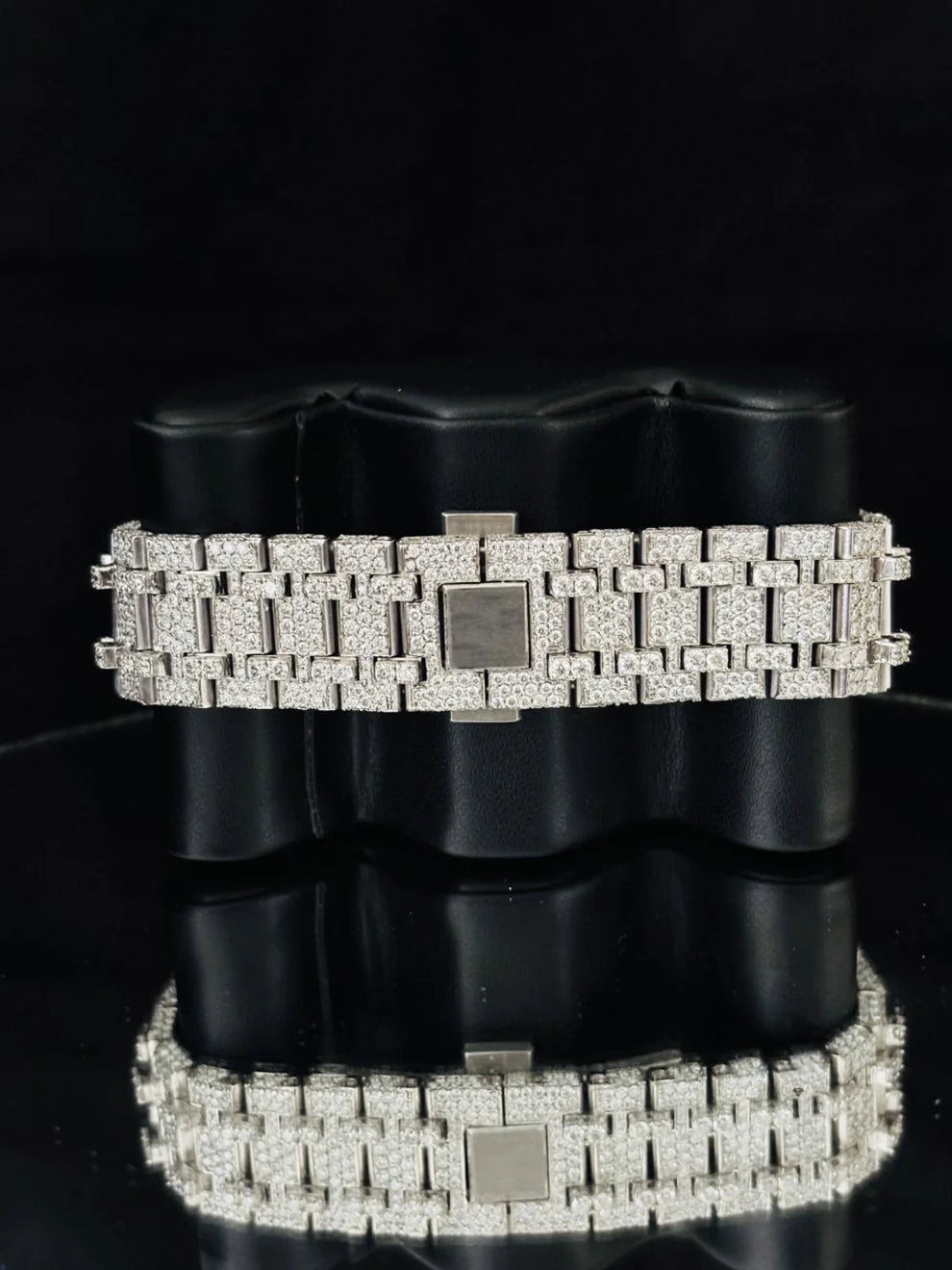 41MM Parote Bar Iced Out Automatic Moissanite Diamond Watch