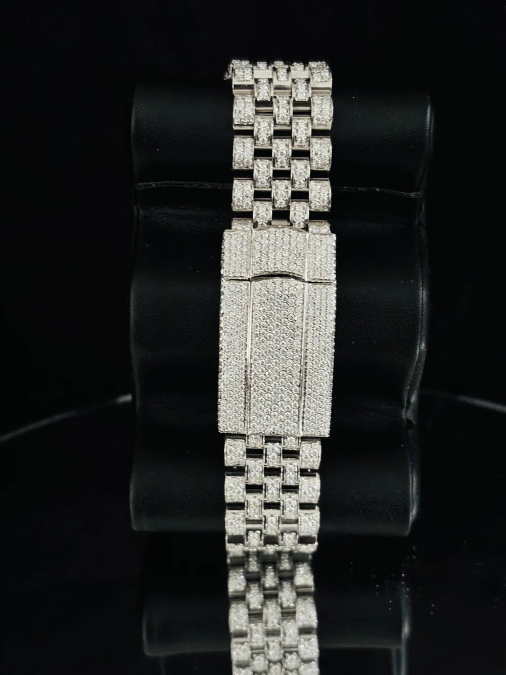 Blue Baguette Bar Jubilee Strap Studded Moissanite Watch