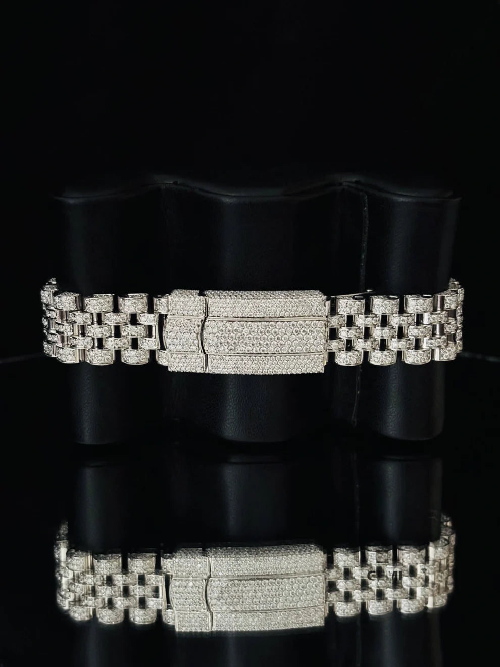 Baguette Bar Jubilee Strap Fully Studded Moissanite Watch