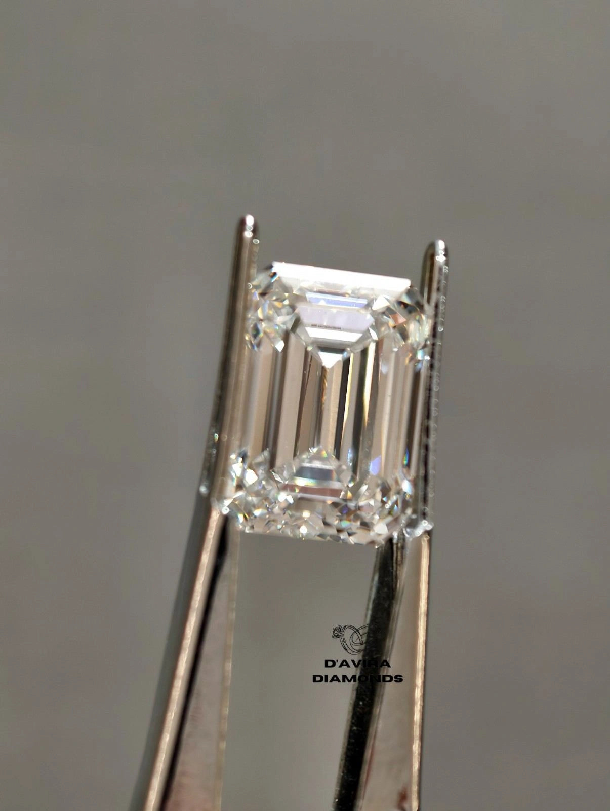 5 CT Emerald Cut Loose Diamond For Engagement Ring