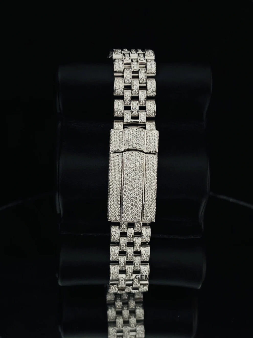Baguette Bar Jubilee Strap Fully Studded Moissanite Watch