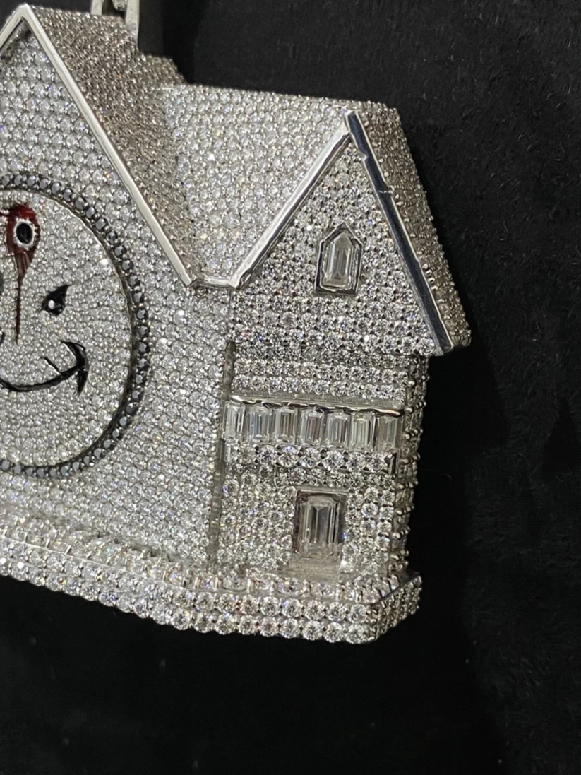 Custom diamond house pendant iced out hip hop jewelry