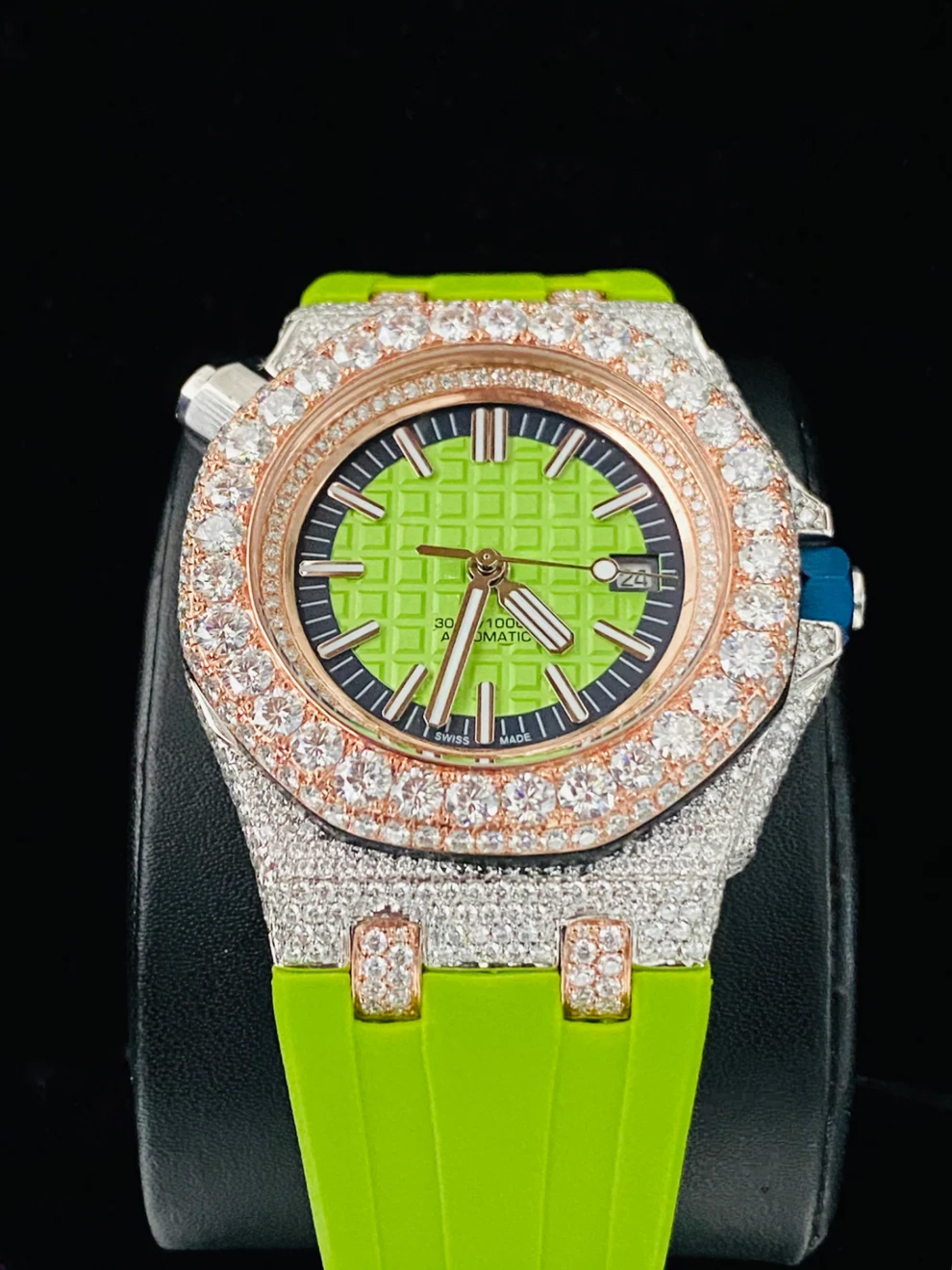Parote Silicon Belt Round Moissanite VVS Iced Out Watch