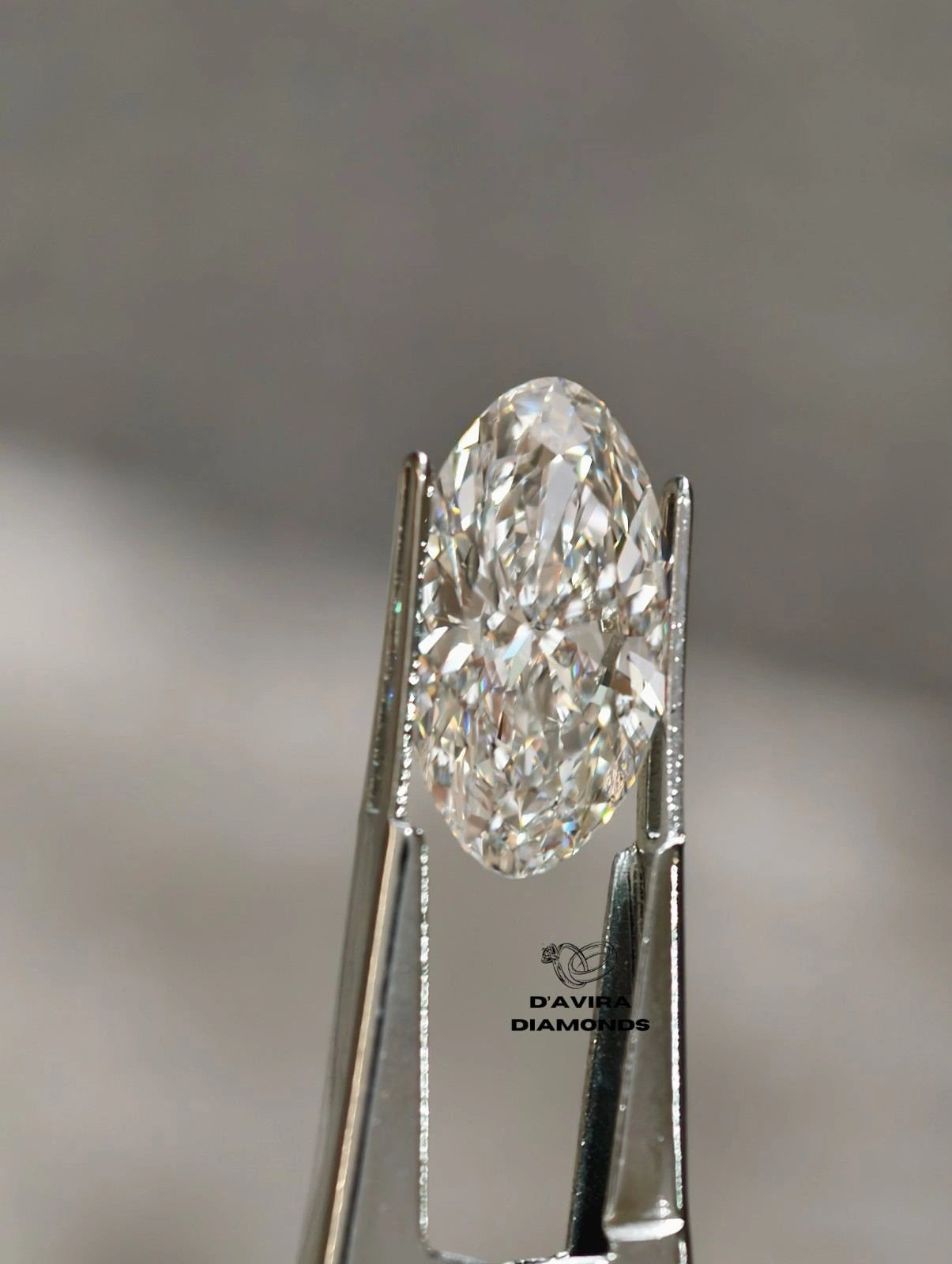 5 CT Moval Cut IGI Certified Lab Grown Loose Diamond