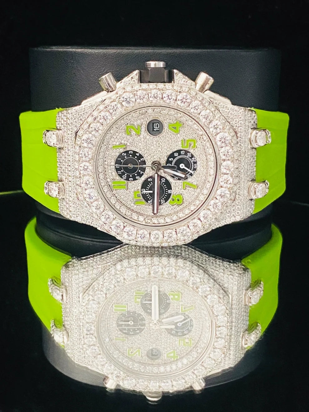 Parrot Silicon Strap Fully Face Dial Moissanite Diamond Watch