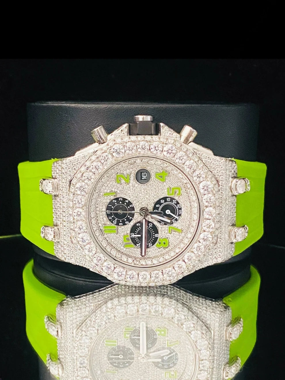 Parrot Silicon Strap Fully Face Dial Moissanite Diamond Watch