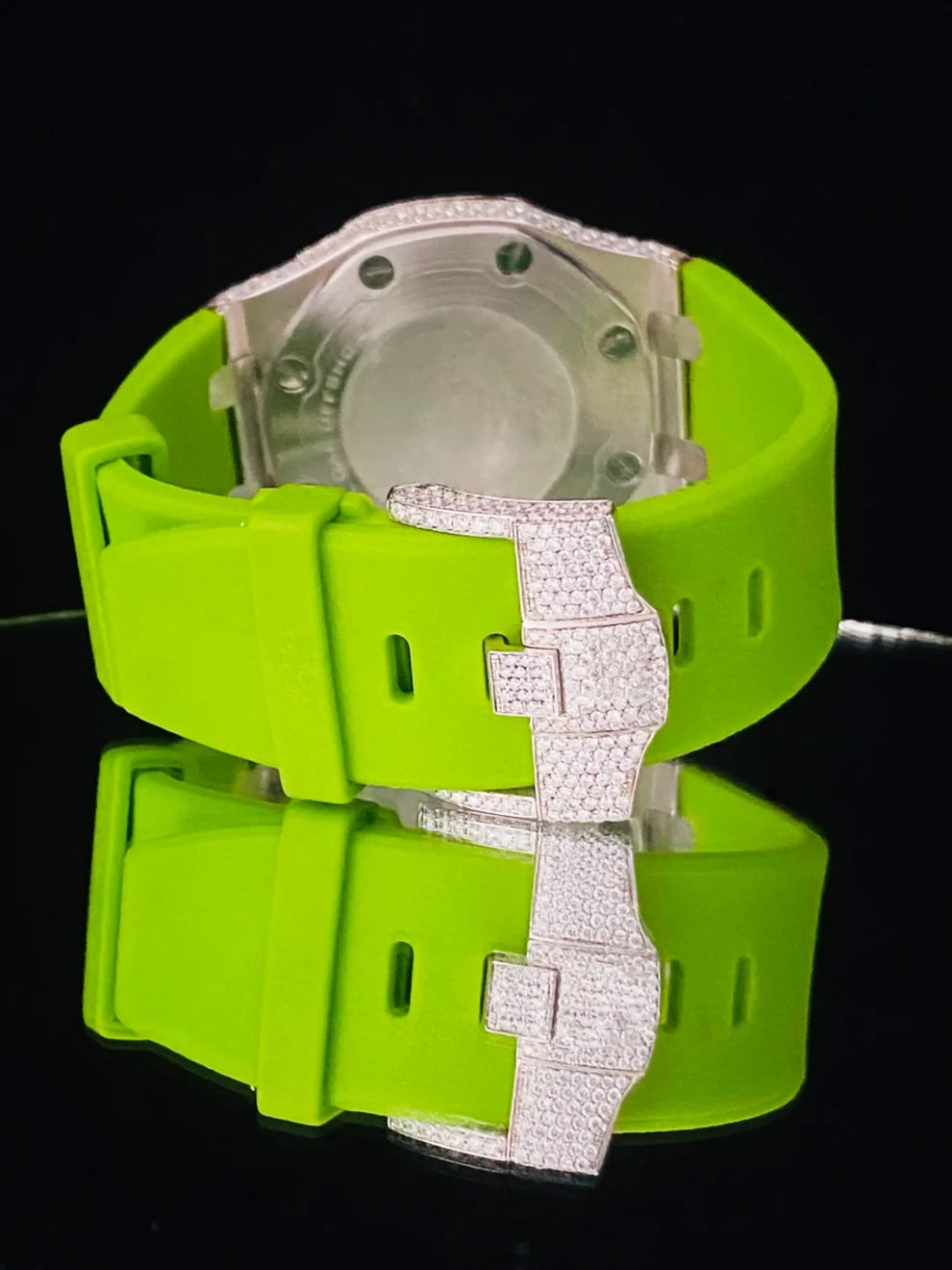 Parrot Silicon Strap Fully Face Dial Moissanite Diamond Watch