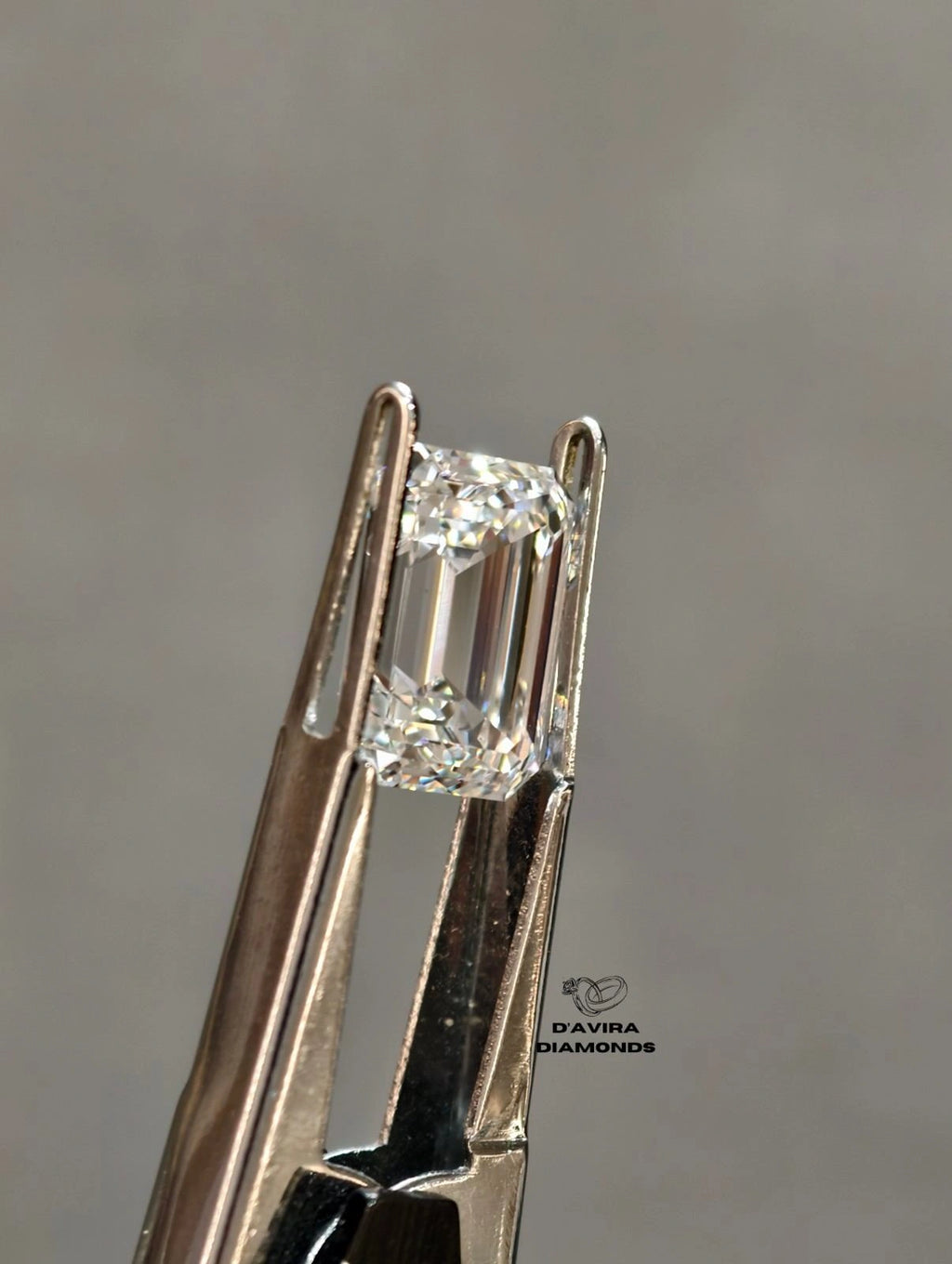 5 CT Emerald Cut Loose Diamond For Engagement Ring