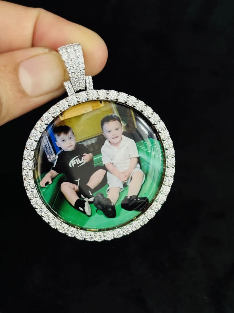 Custom photo medallion memory pendant necklace in silver with pavé diamond border