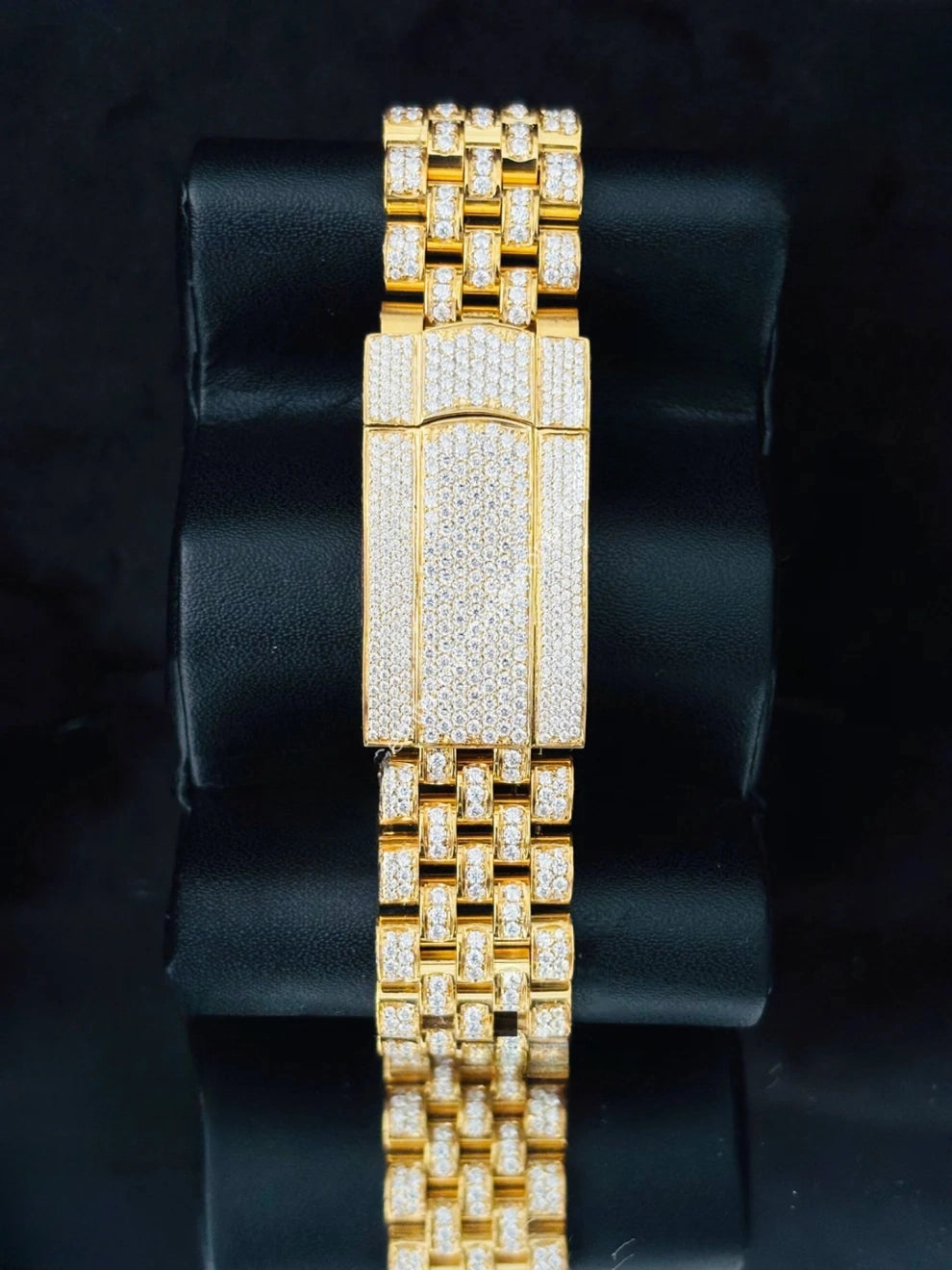 41MM Black Dial White Bar Iced Out Moissanite Watch