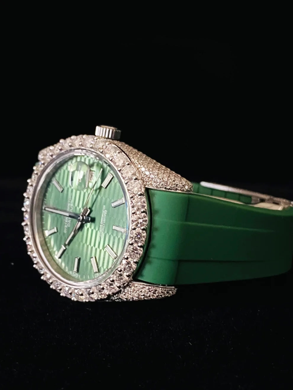 Luxury Iced Out Green Dial Automatic Moissanite Hip Hop Watch