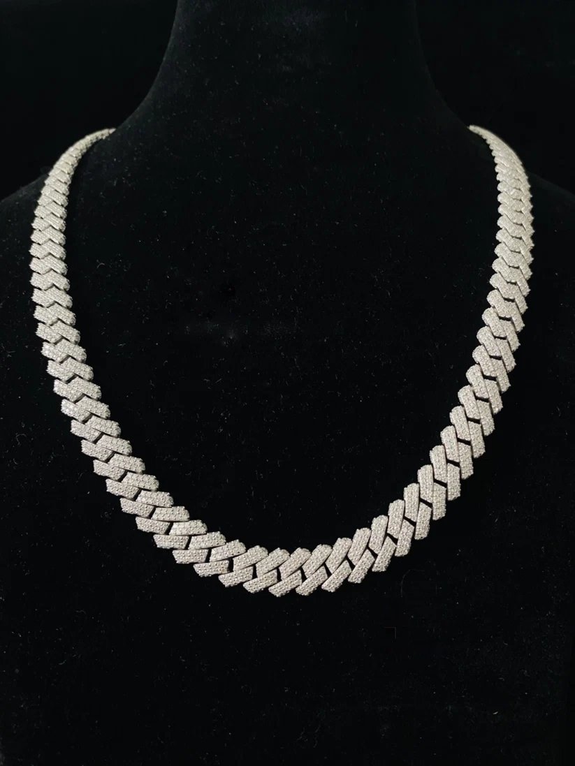 close up of a Iced-out diamond Cuban link chain necklace 