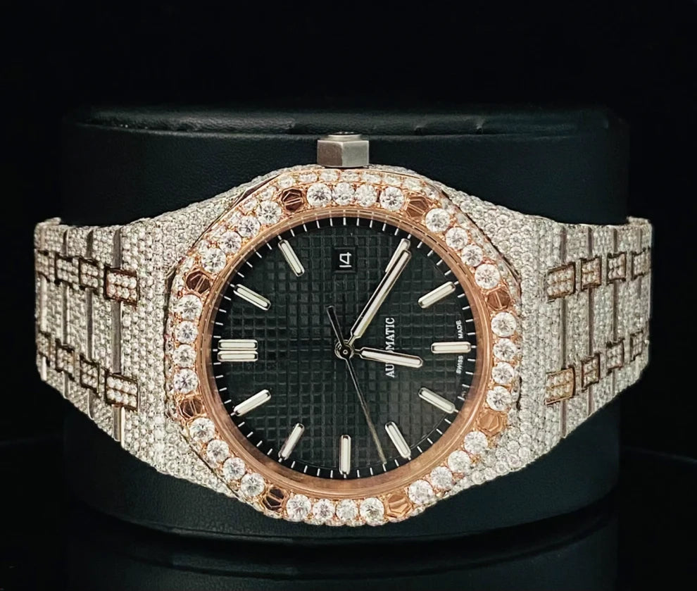 Two Tone Tapisserie Pattern Black Dial Moissanite Watch