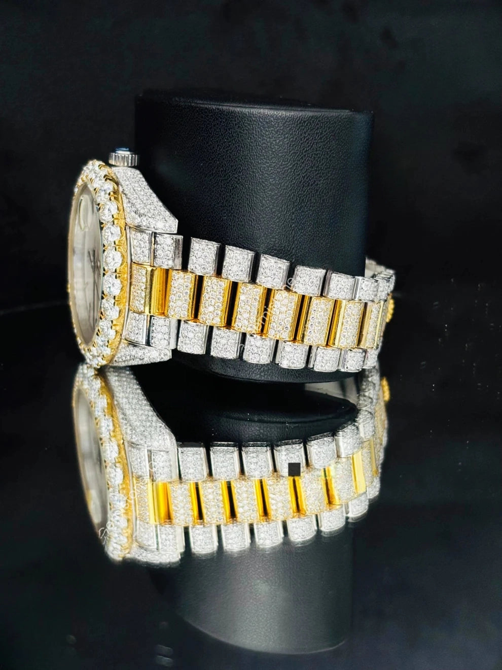 Dual Tone White Dial Roman Number Moissanite Watch