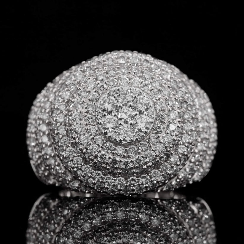 front view of the Mens gold diamond cluster pinky ring