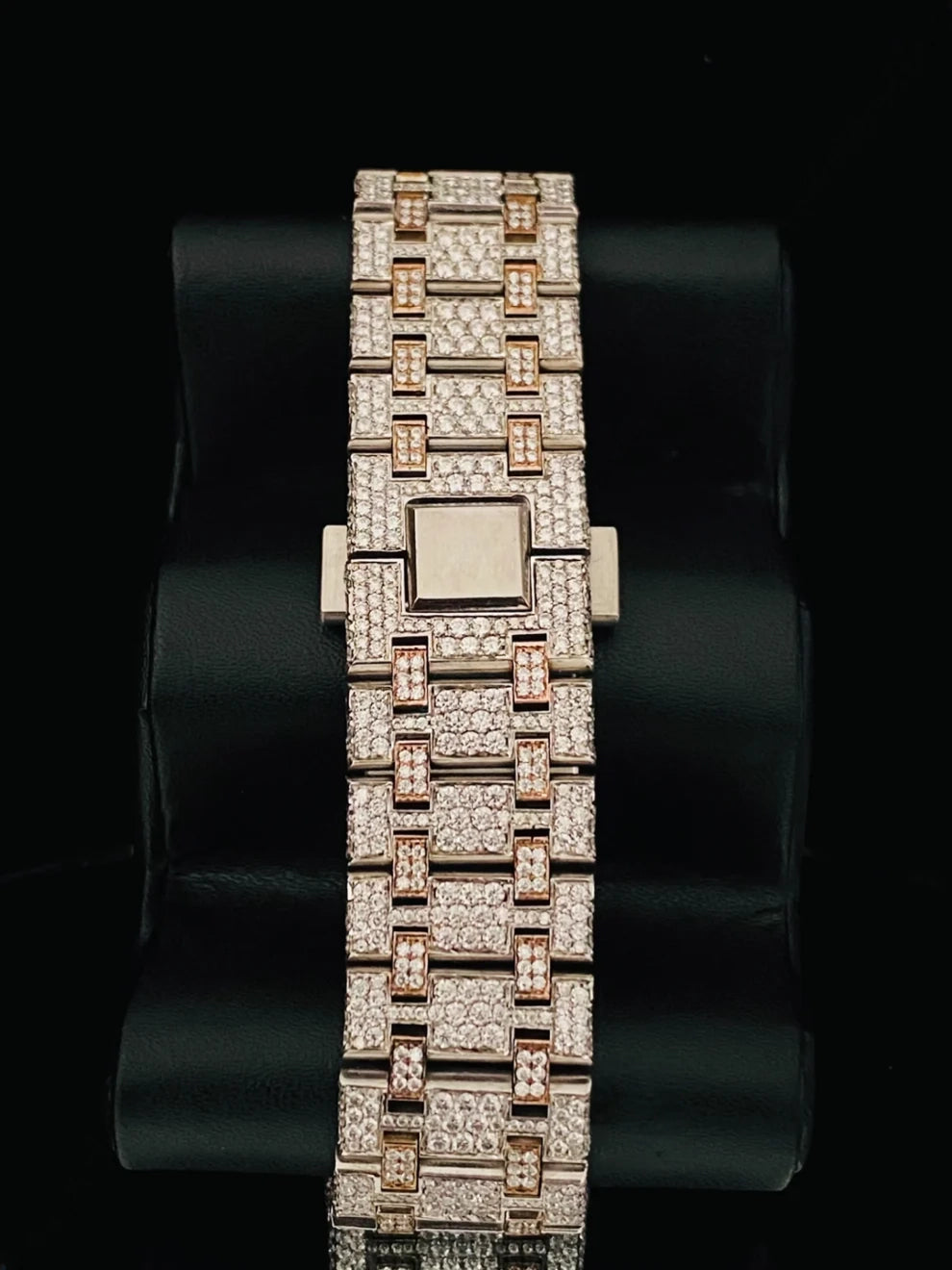 Two Tone Tapisserie Pattern Black Dial Moissanite Watch