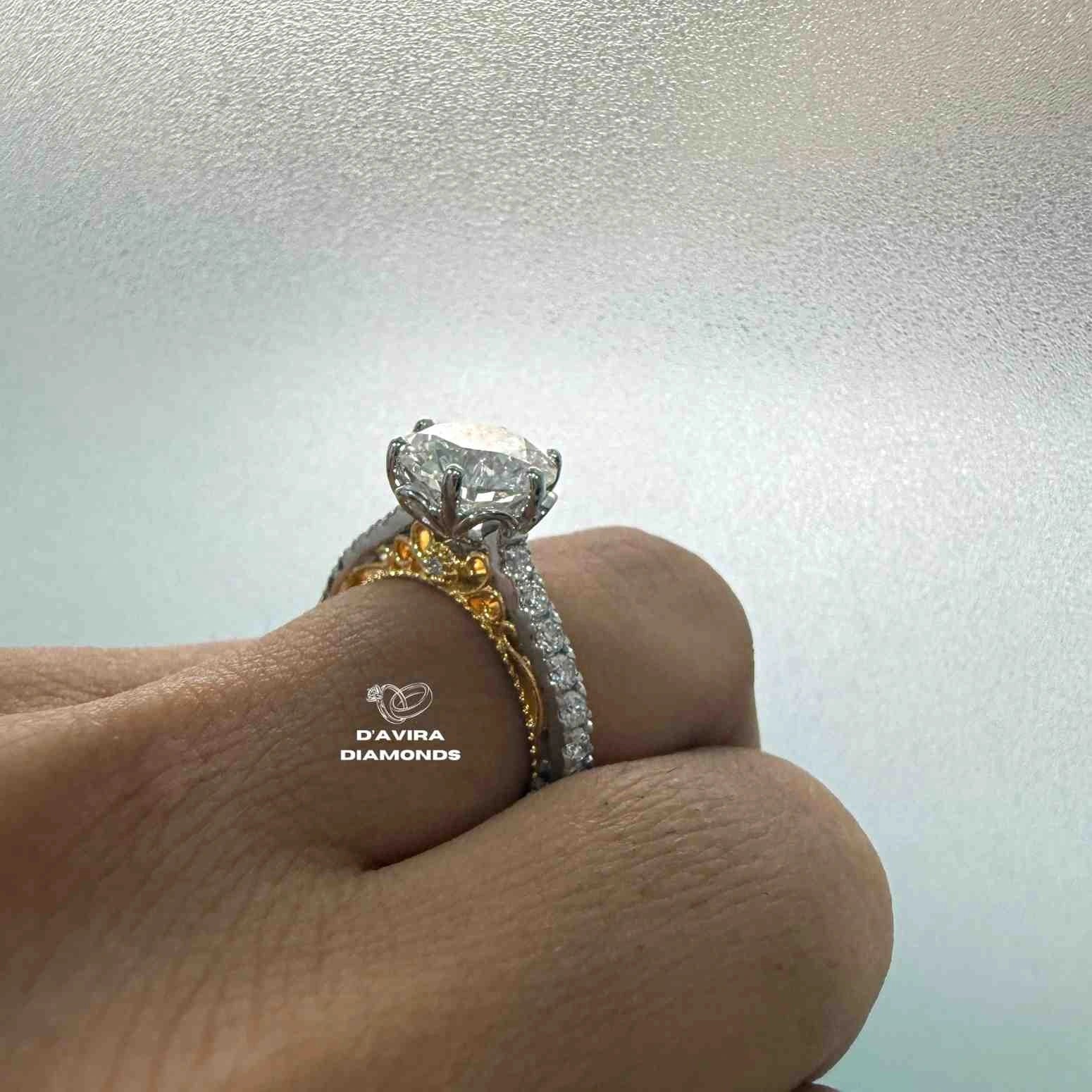 Round Cut Diamond Vintage Style Engagement Ring