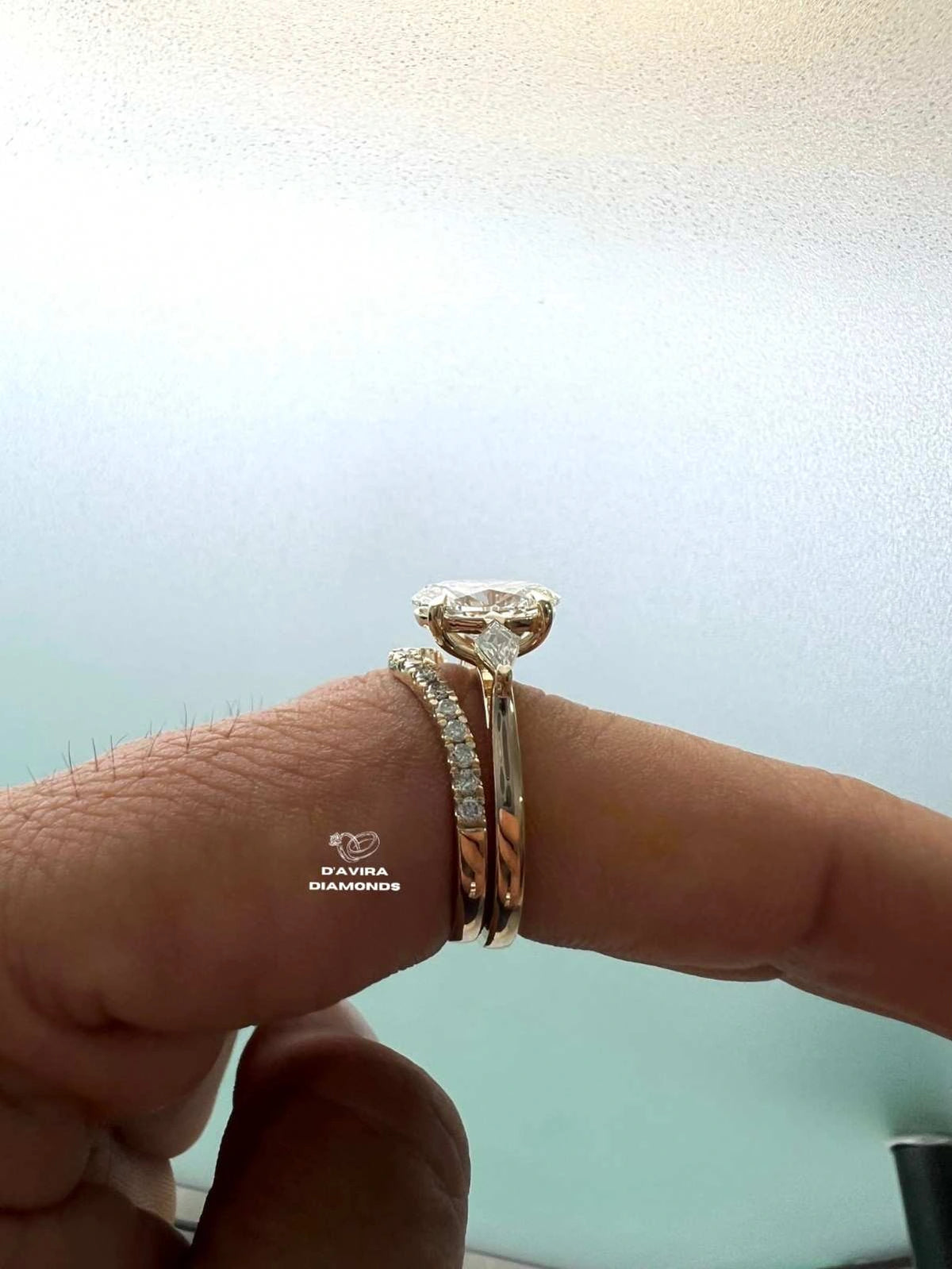side view of lab grown diamond ring showing secure diamond setting