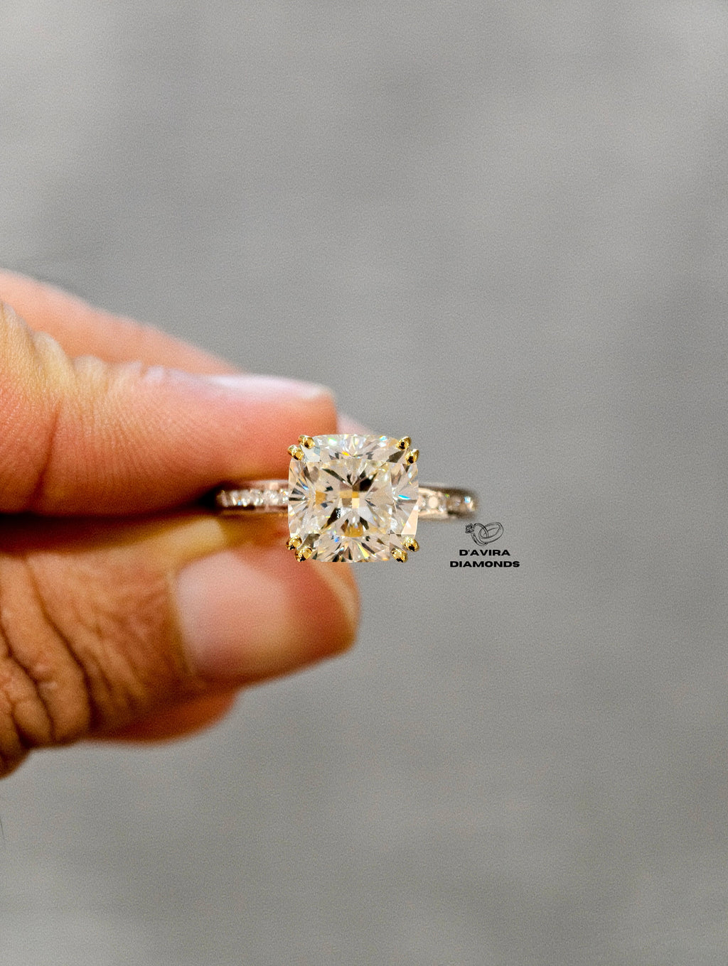 front view of the cushion cut ring