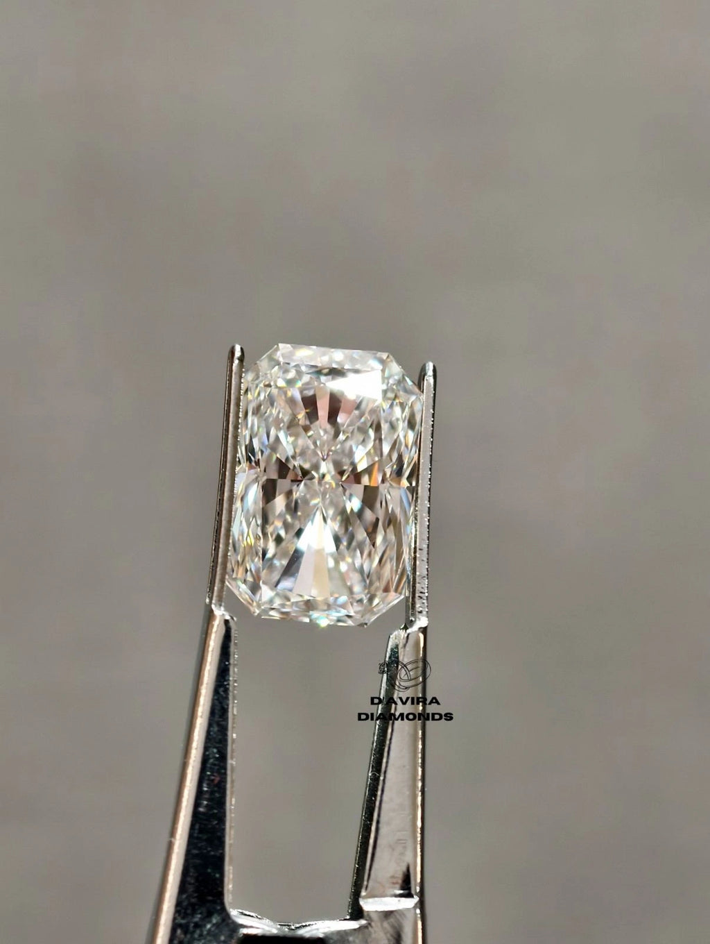 Radiant Brilliant Cut Lab Grown IGI Certified Loose Diamond