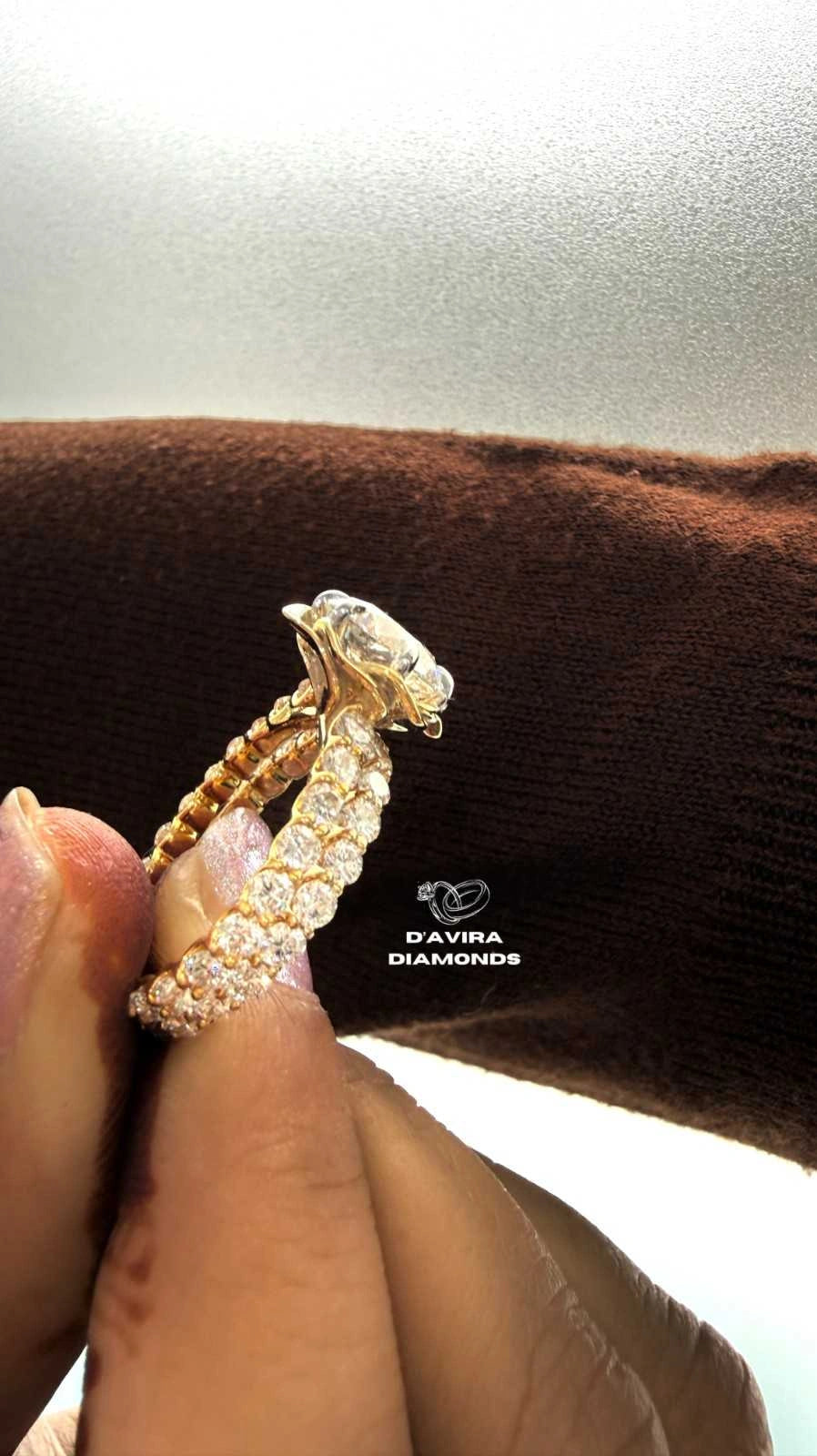 Floral Round Cut Lab Grown Diamond Anniversary Ring
