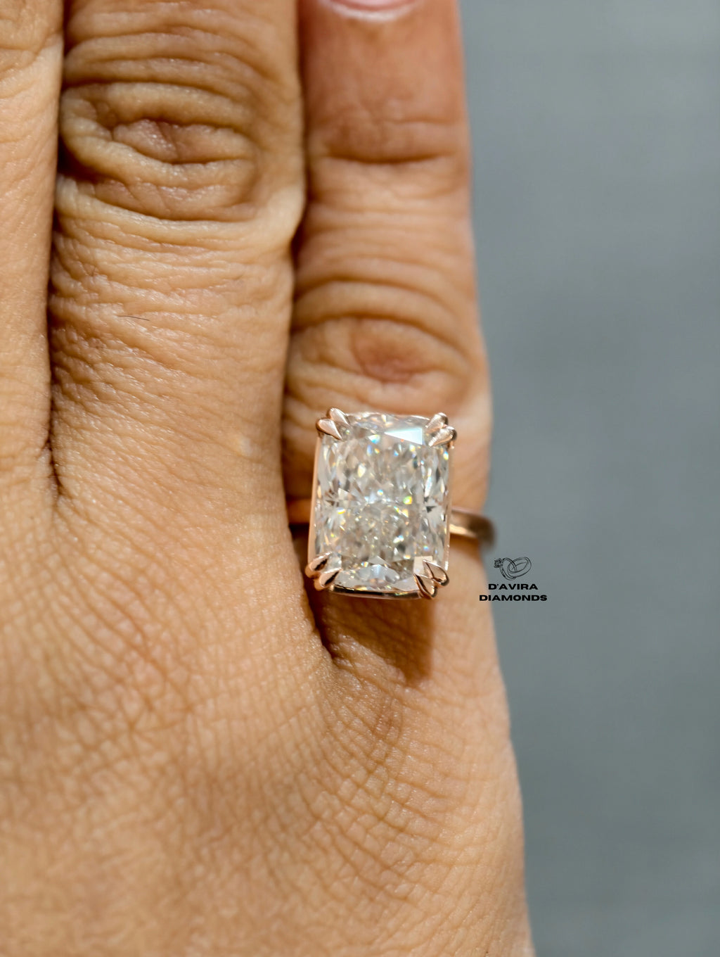 front view of the elongated
Cushion Cut lab grown diamond ring 