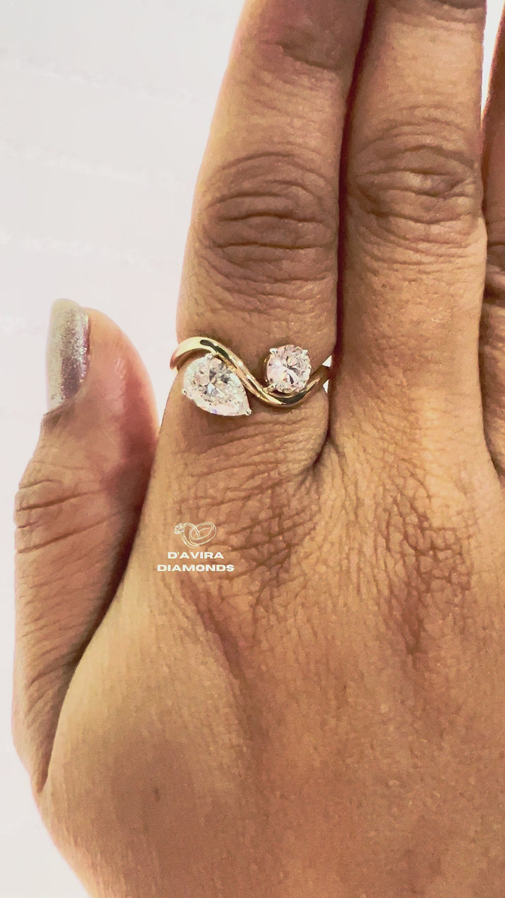 Pear And Round Toi Et Moi Wave Diamond Ring