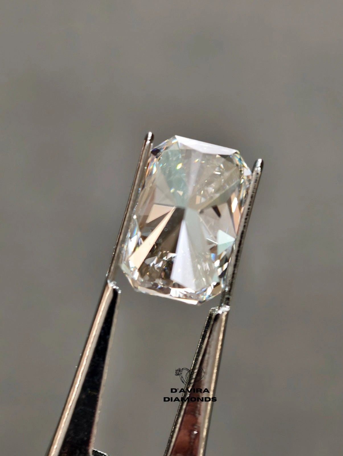 Radiant Brilliant Cut Lab Grown IGI Certified Loose Diamond