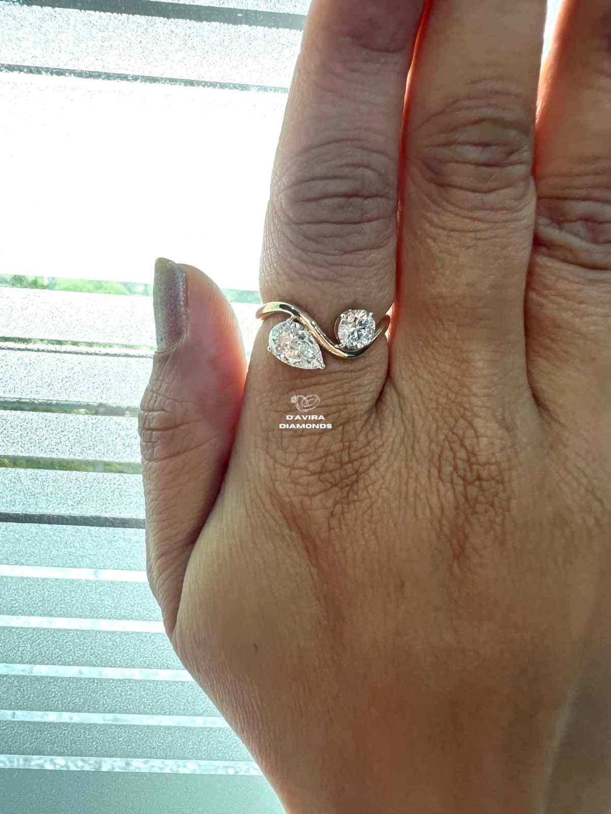 Pear And Round Toi Et Moi Wave Diamond Ring