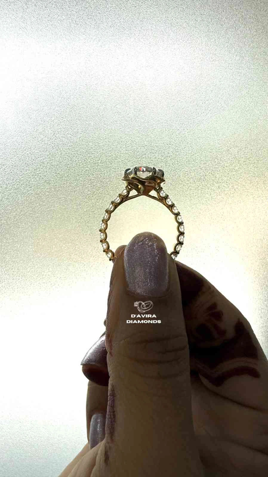 Floral Round Cut Lab Grown Diamond Anniversary Ring