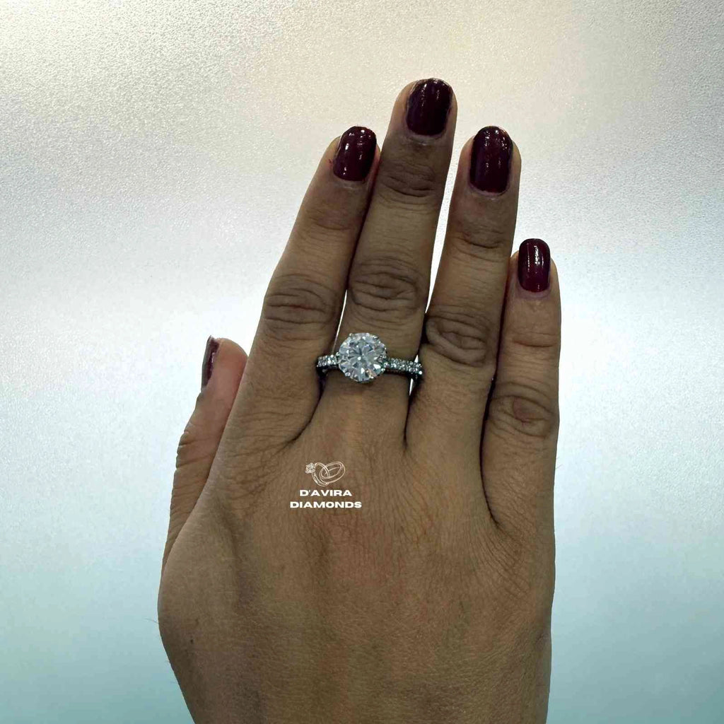 Round Cut Diamond Vintage Style Engagement Ring